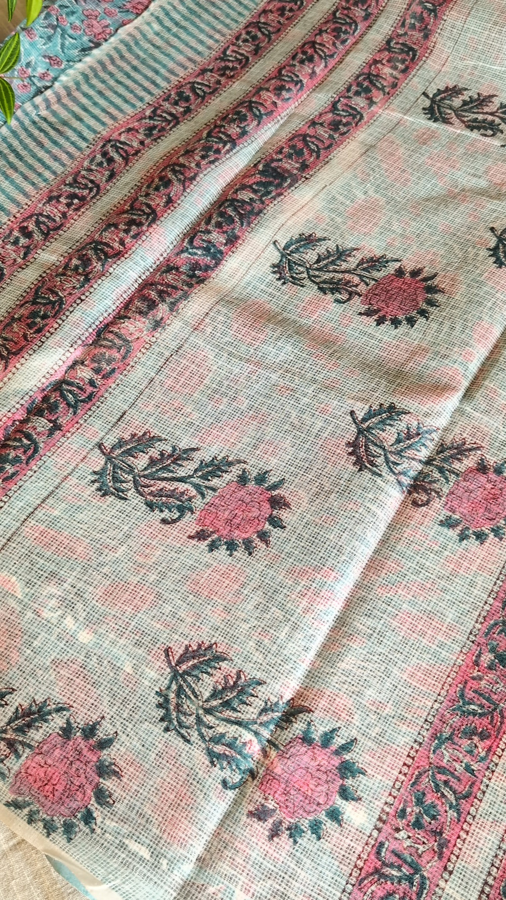 Printed Kota Doria saree)