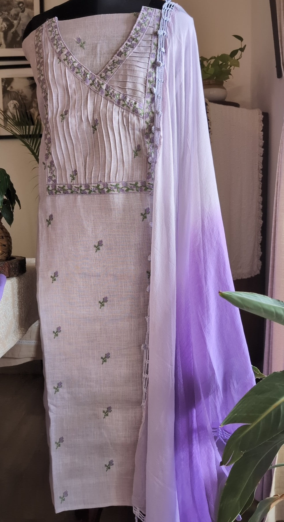 Lavender linen cotton work set