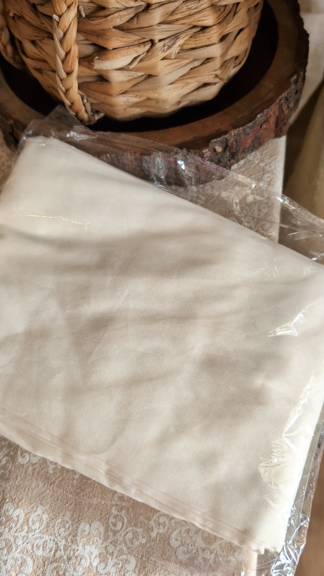 Noil kota beige thread work set