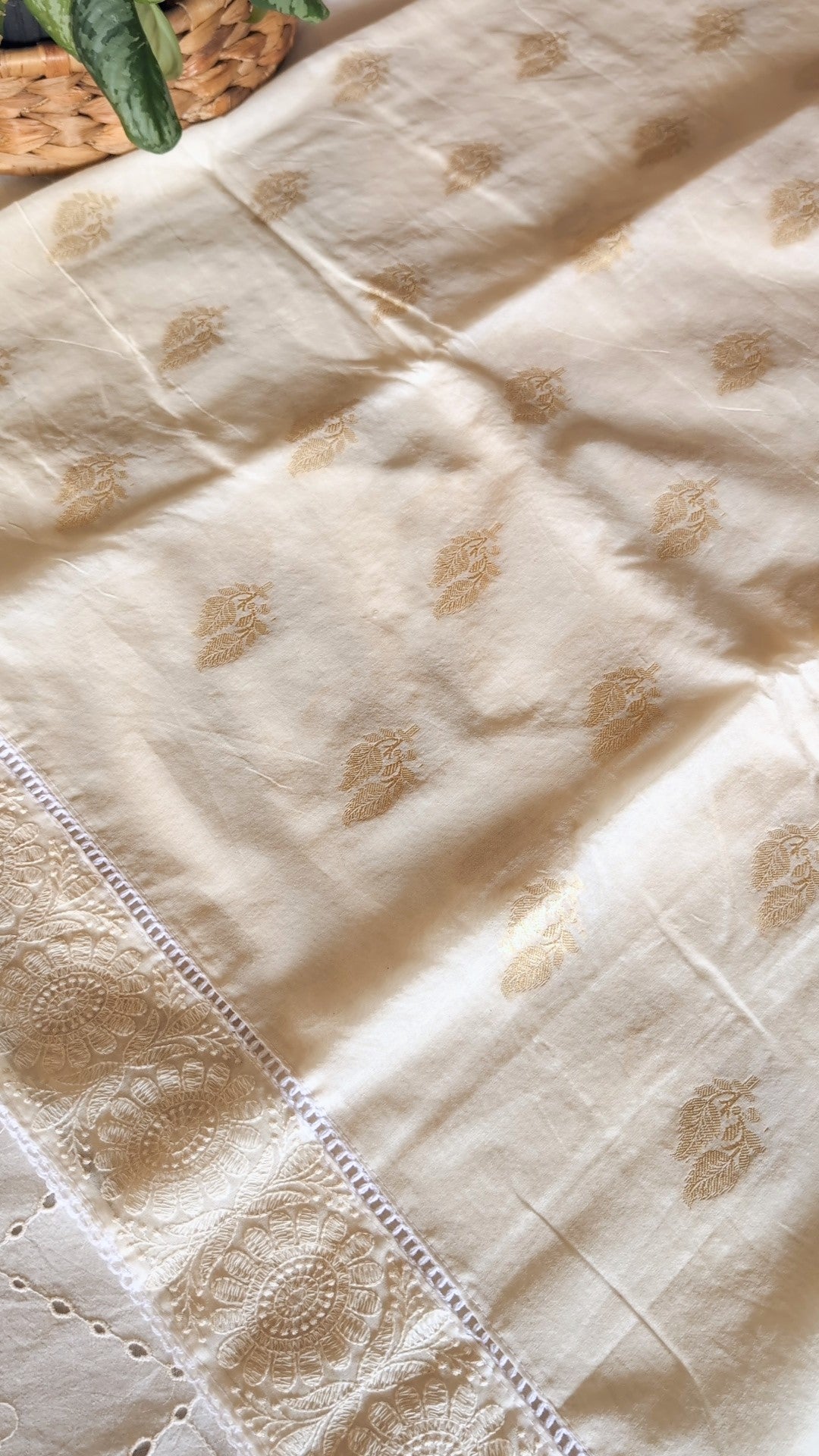 Chanderi butta weave crosia saree