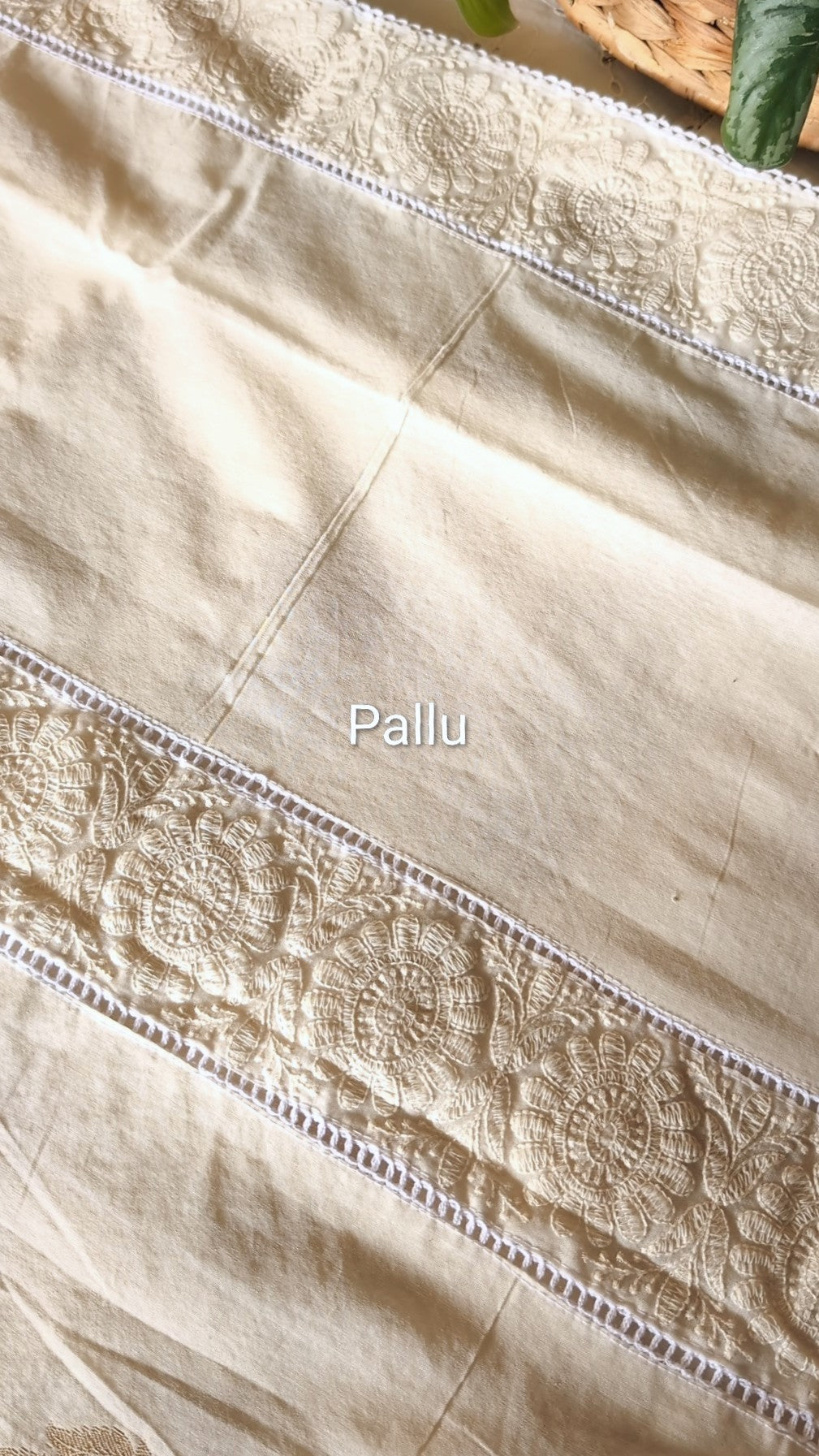 Chanderi butta weave crosia saree