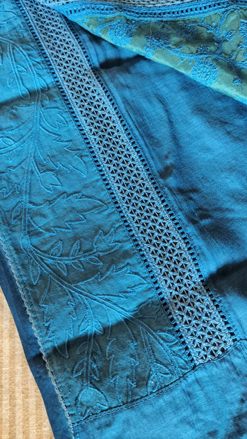 Mul chanderi applique woven saree