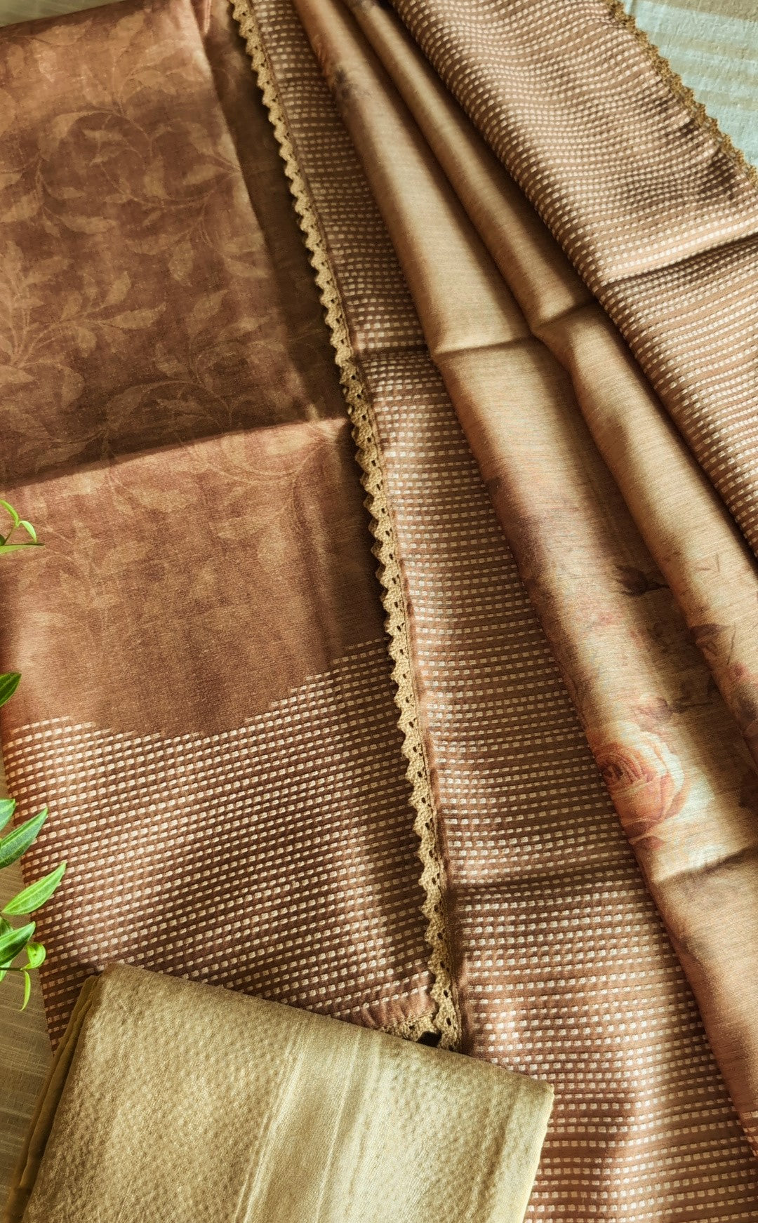 Slub linen Almond brown digital print set