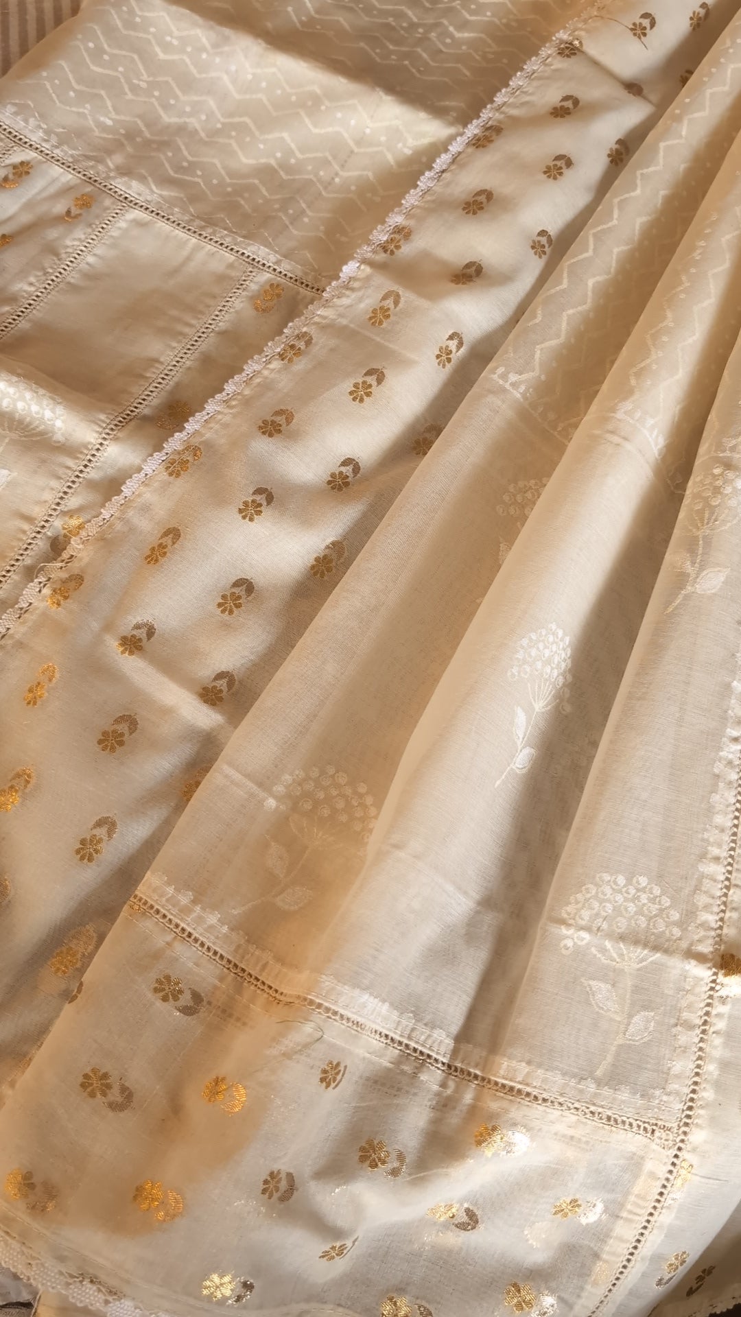 Chanderi offwhite woven set