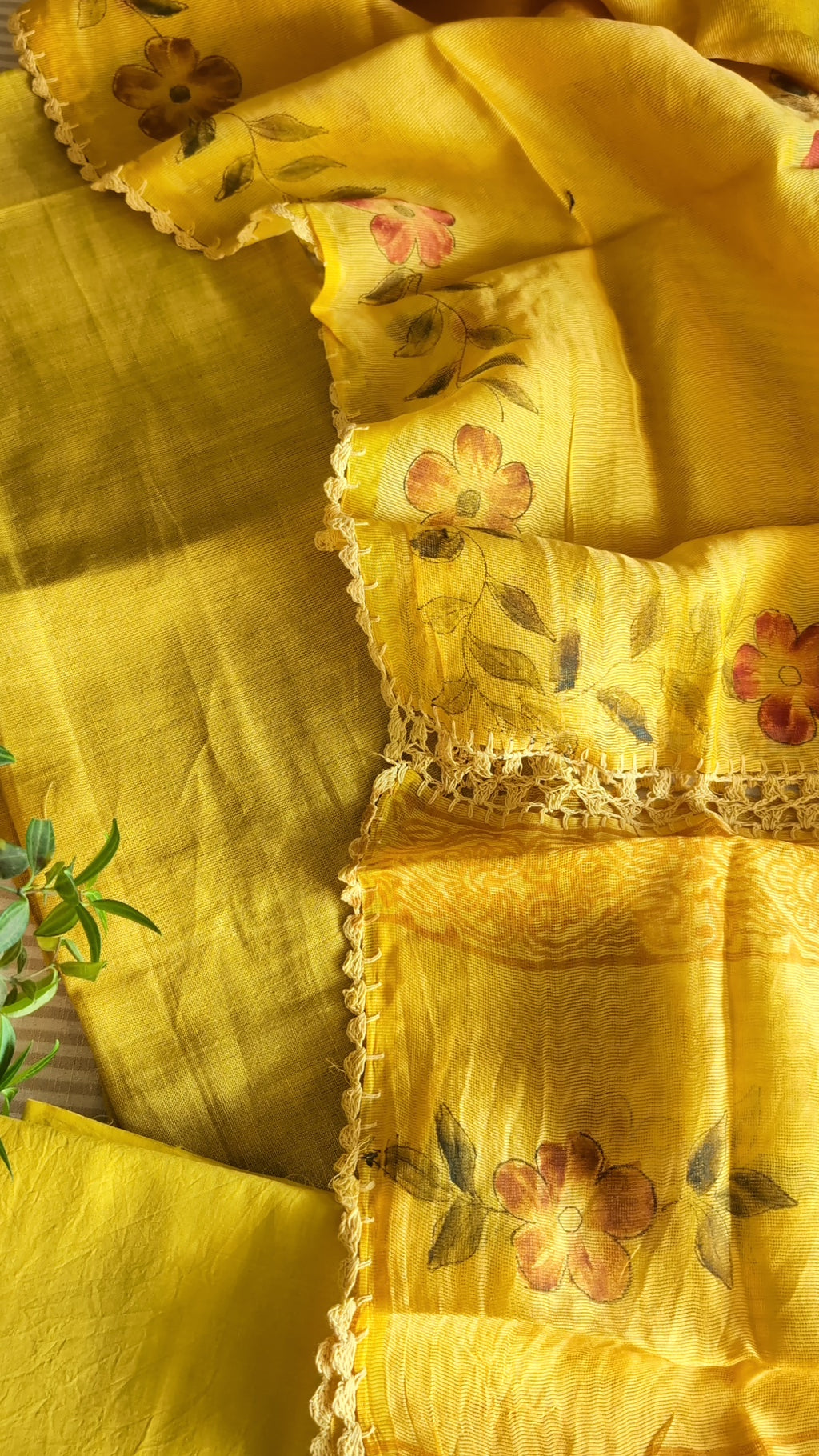 Pure linen yellow -silknet set