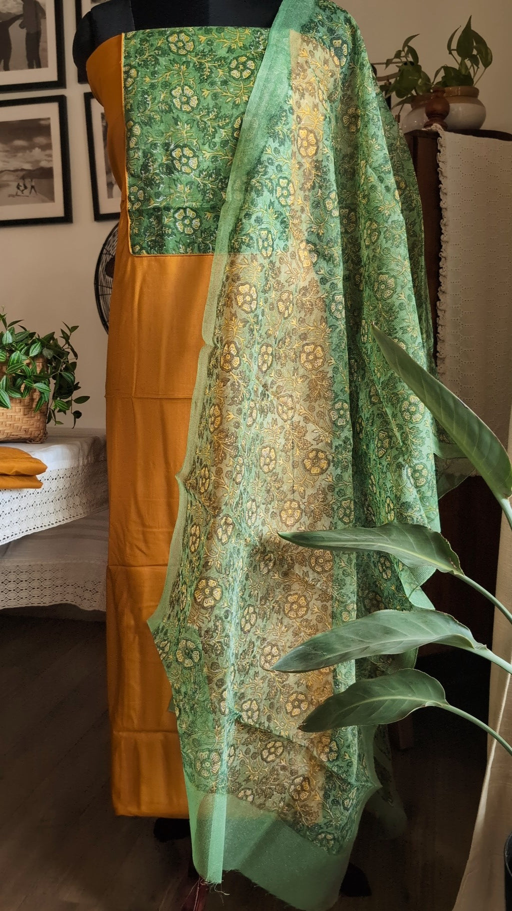 Cotton top printed floral kota dupatta