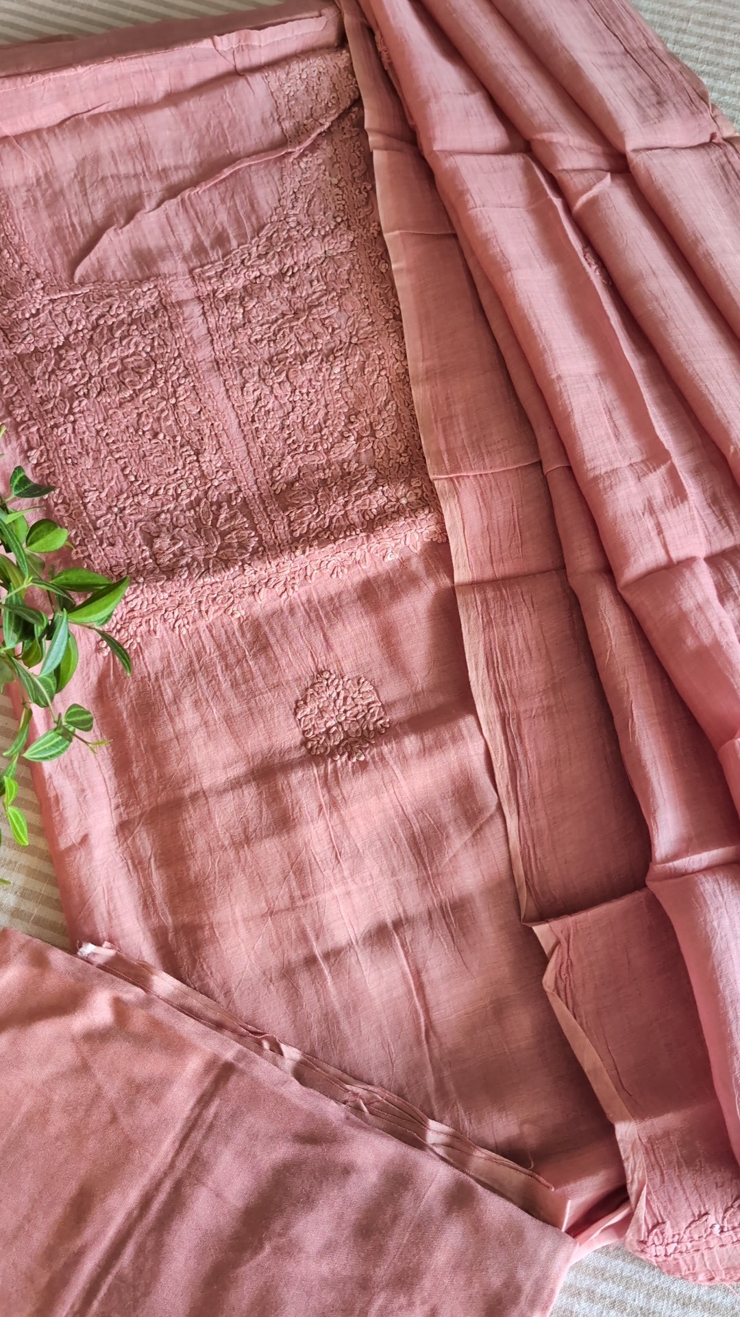 Mul chanderi chikkankari set