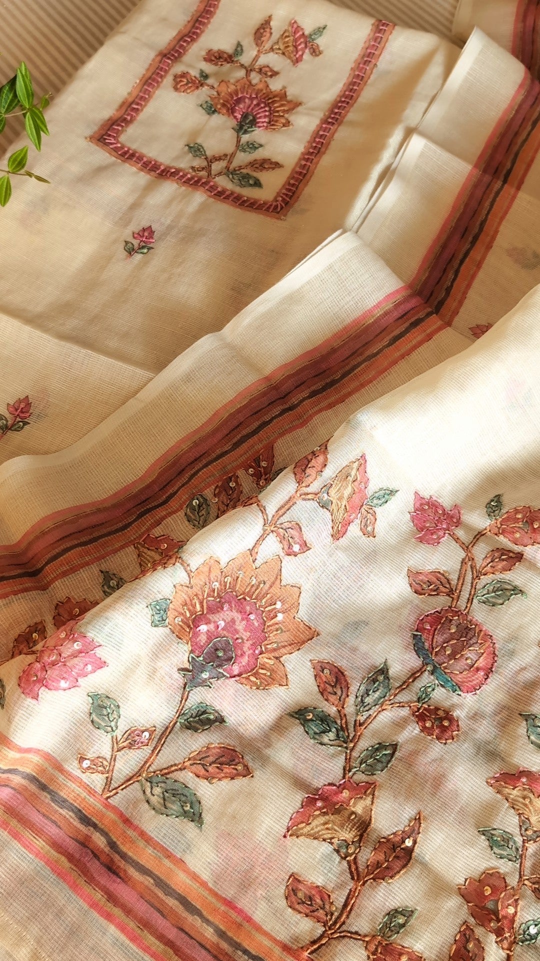 Tissue linen floral work set